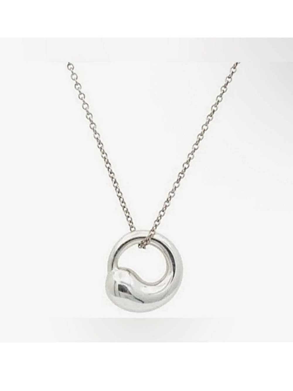 Tiffany & Co. Elsa Peretti 925 Sterling Silver Eternal Circle Necklace Authentic